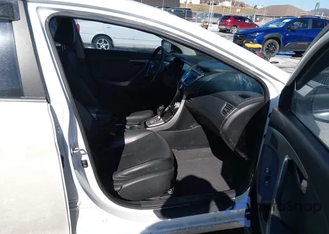 2011 Hyundai Elantra Limited из США, поврежденный, VIN 5NPDH4AE2BH075431